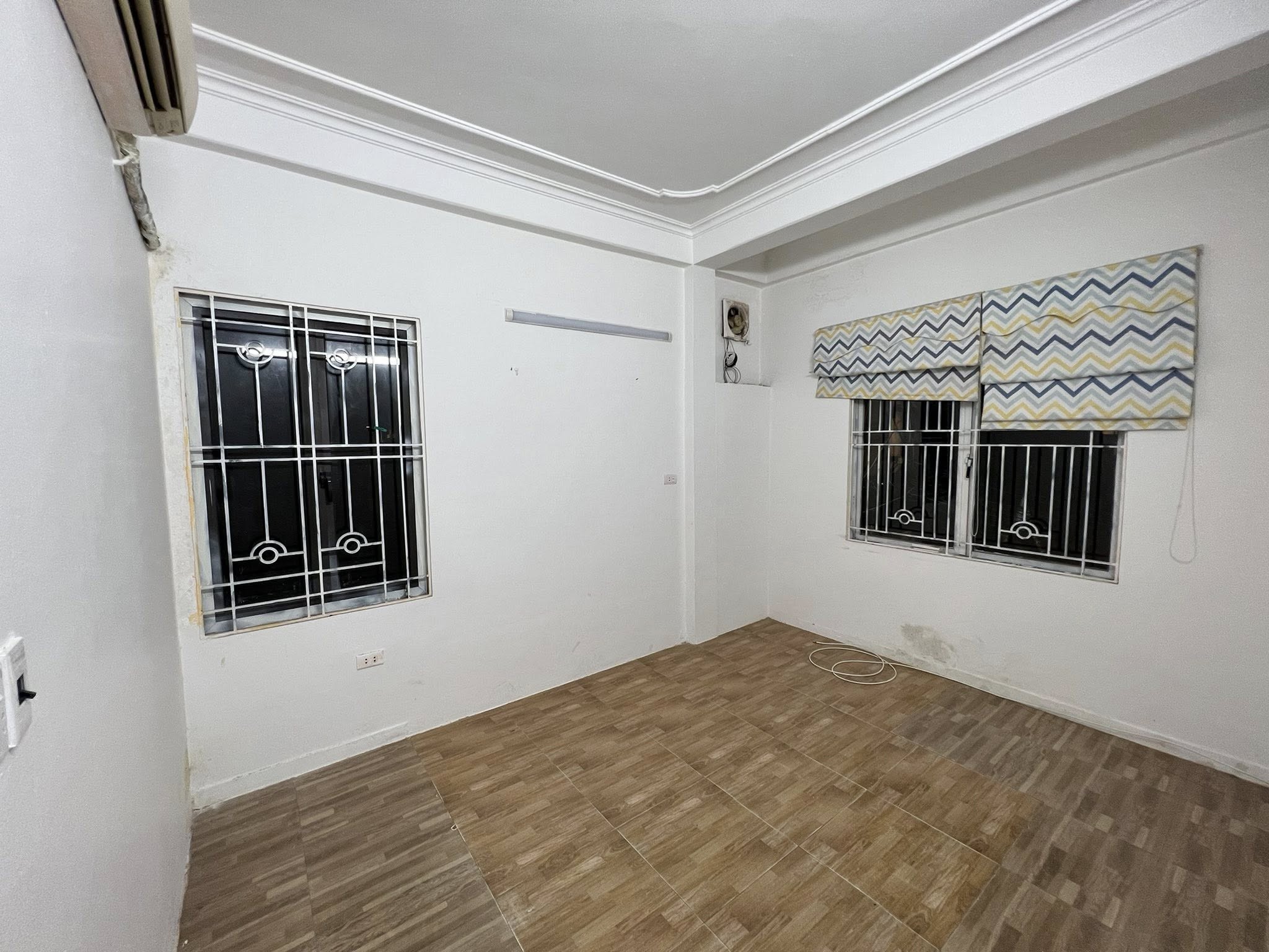 Cho thuê nhà riêng 3PN, 3WC, 32m2 tại Phố Láng Hạ, Đống Đa, Hà Nội chỉ với 16,5 triệu VND - Ảnh 1